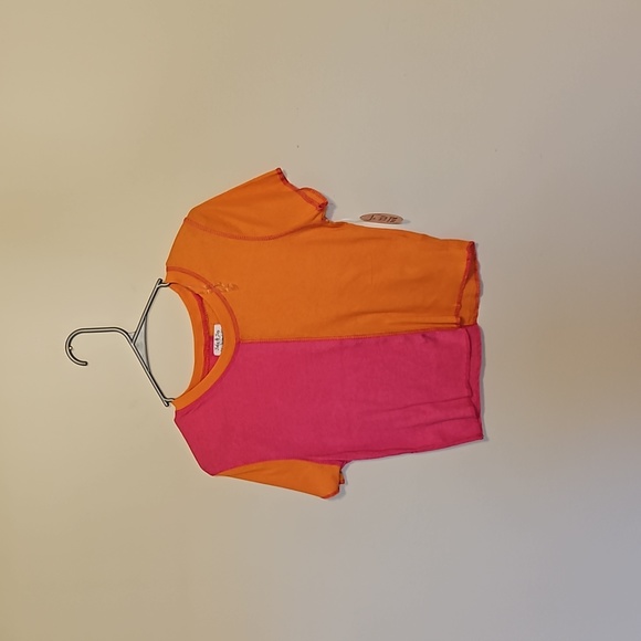 Jolie and Joy Tops - Jolie and Joy Pink and Orange Ribbed Short sleeve crop top